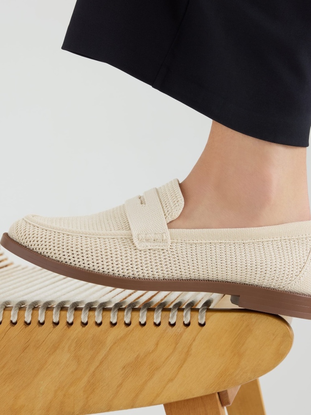 Rothy's The Penny Loafer - Conch Raffia-Knit Size 8.5 - Picture 2 of 3